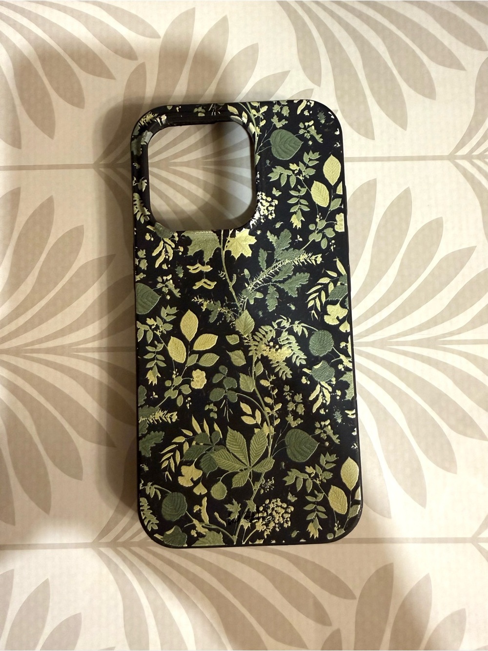 iPhone 16 pro Pela case Floral Protective Phone Case with Green Print